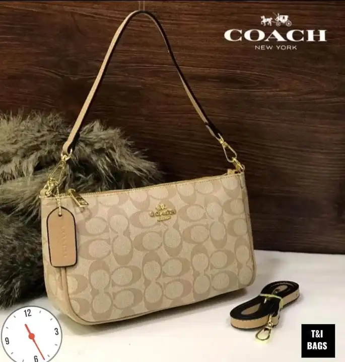 COACH SLING BAG  uploaded by T&I bags  on 2/28/2023