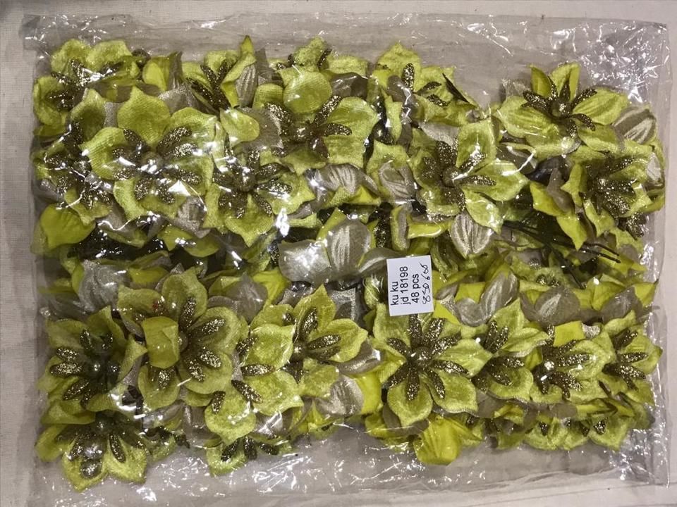 Packing and craft flowers  uploaded by business on 2/23/2021