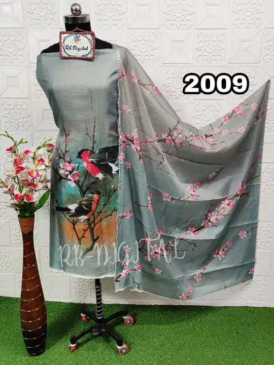 Printed dress uploaded by PENTAGON DREAM WORLD on 2/28/2023