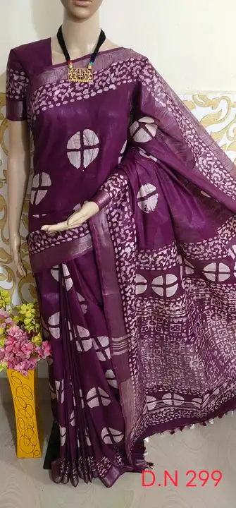 Cotton Salab Sarees With Batique Print uploaded by Salman Handloom on 3/1/2023