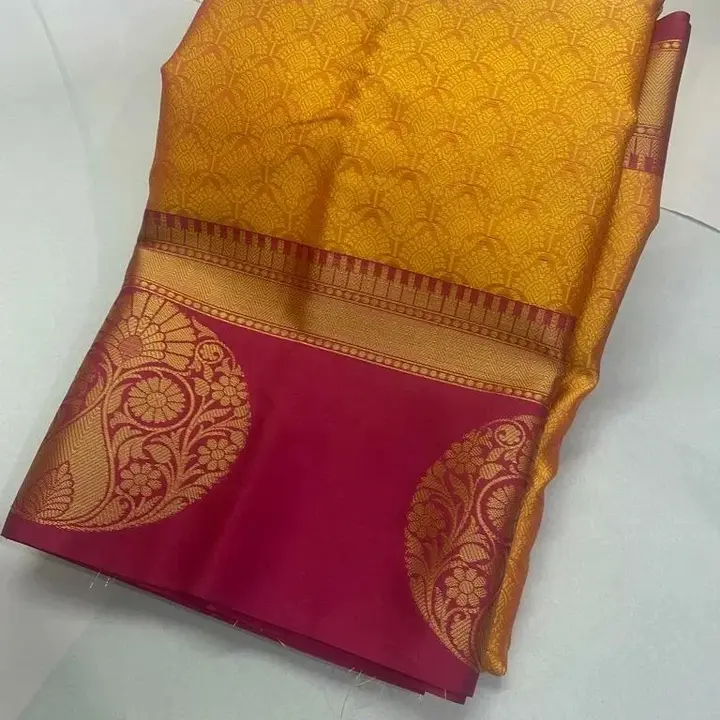 Product uploaded by sarees_collection163 on 3/1/2023
