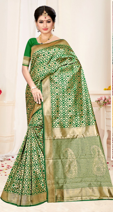Product uploaded by Royal feel saree on 3/1/2023