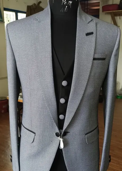 Factory Store Images of Suit Expert