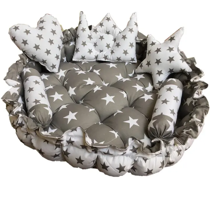 Round baby bedding set with 5 multi shape pillow uploaded by Glamica on 3/1/2023