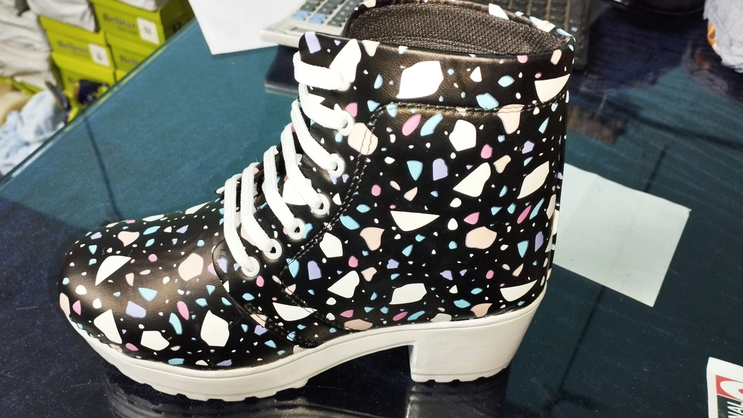 Post image Hey! Checkout my new product called
Girls Multi colour Boot.