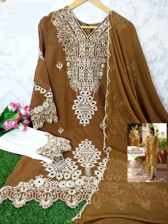Pakistani suits uploaded by Online business on 3/1/2023