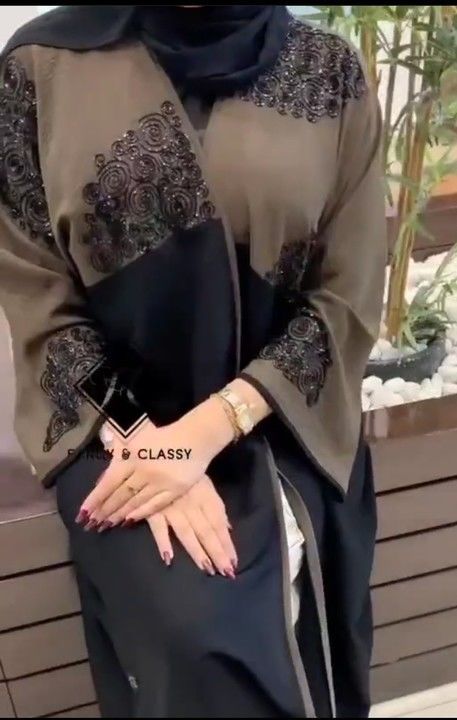 Nida imported abaya uploaded by Urban boutikeez on 2/23/2021