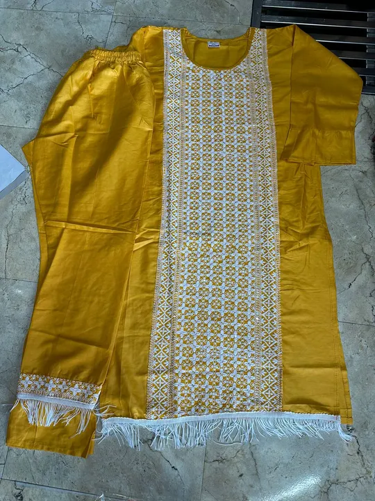 Post image I want 1-10 pieces of Kurti at a total order value of 200. Please send me price if you have this available.
