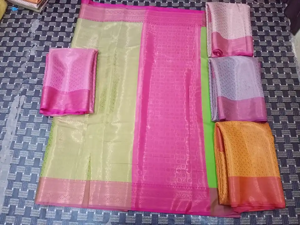 Banarasi taffeta silk saree  uploaded by ZOA TEXTILES  on 3/2/2023