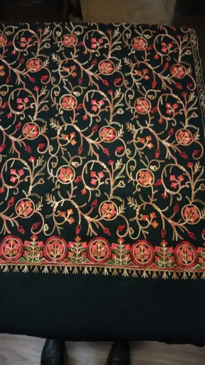 Kashmiri kadai uploaded by Om narayan handloom shawls on 3/2/2023