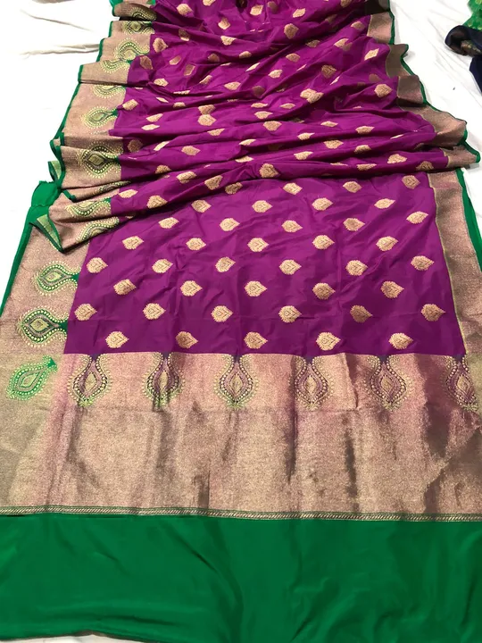 Silk Banarasi handloom saree uploaded by V'VERSE on 3/3/2023