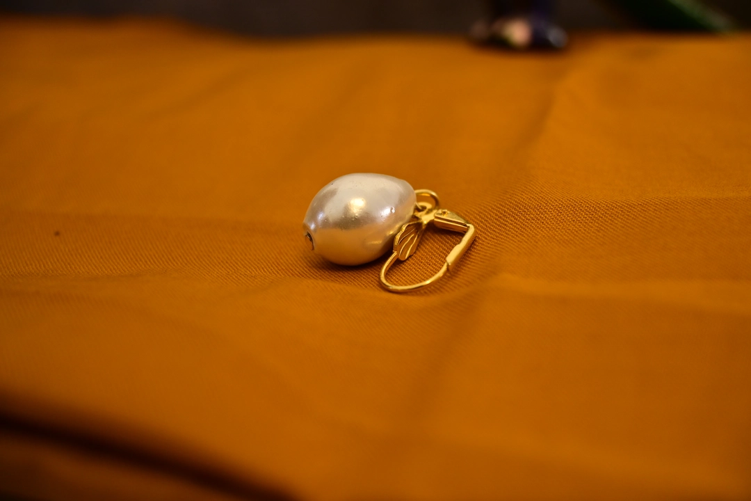 Original Freshwater pearl drop earrings  uploaded by TrendsVilla  on 3/3/2023