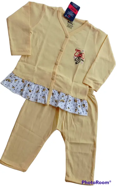 Product image of Baby girls set, price: Rs. 130, ID: baby-girls-set-479eb03c