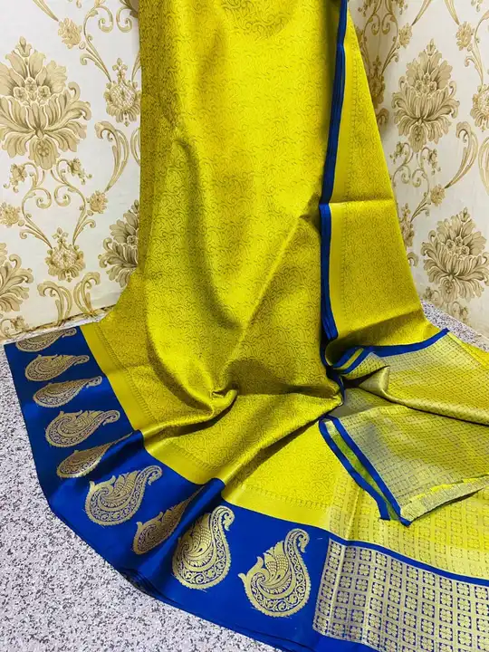 Banarasi Kora Muslin Soft Silk Saree  uploaded by Naaz fabrics  on 3/3/2023