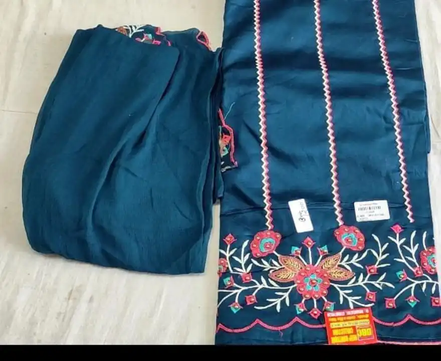 #summer collection #bottom work wale #गदर कॉटन सूट # गर्मी मे सर्दी का एहसास# महशूर पंजाबी सूट#DBC🎉 uploaded by Deep boutique collection gohana on 3/4/2023