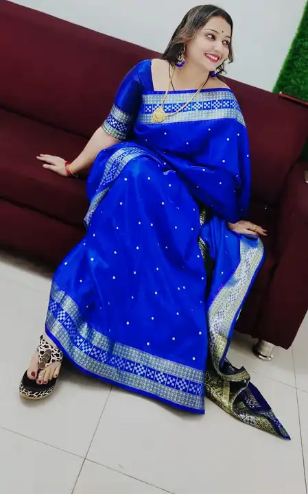 Product uploaded by Manufacture of banarasi fancy sarees  on 5/29/2024