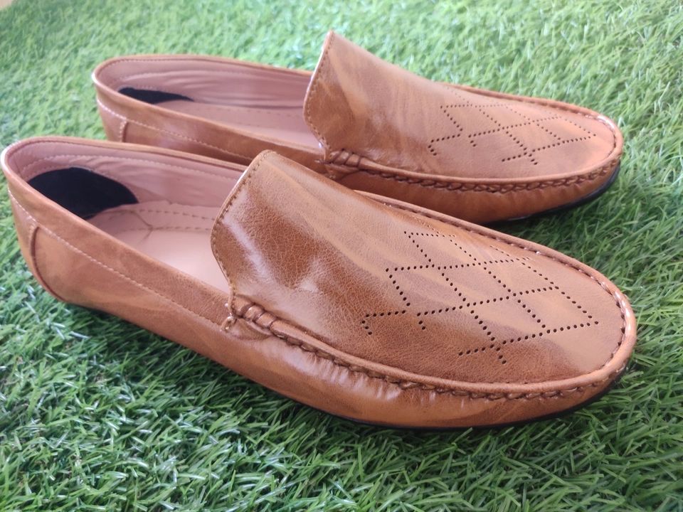 Loafer shoes uploaded by Ashwin Overseas  on 3/4/2023