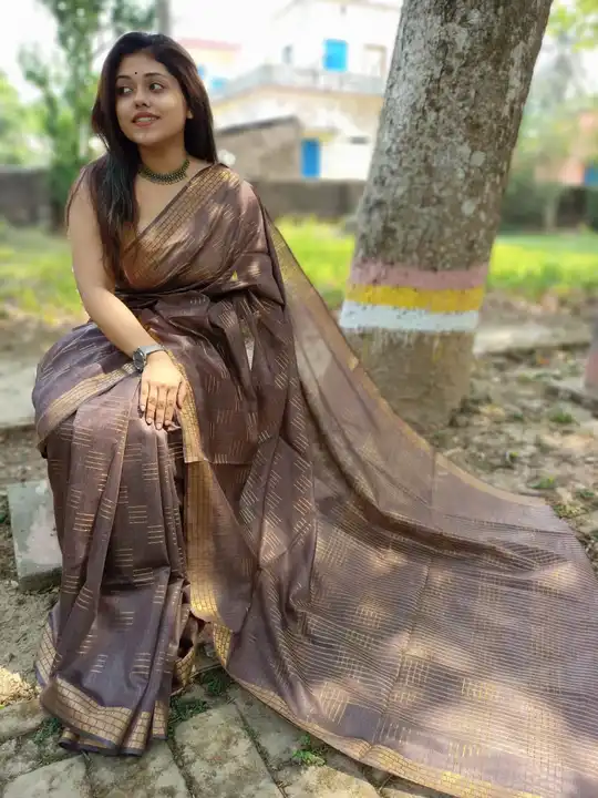 Woven Bhagalpuri silk  uploaded by WeaveMe India on 3/4/2023