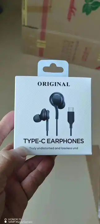 Type C Earphones  uploaded by Shopping Club India on 3/5/2023