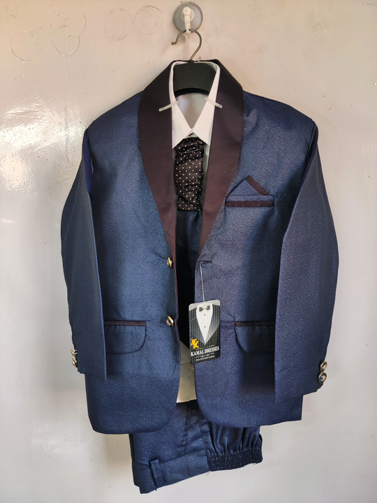 Coat pant shirt suit tie set uploaded by K KAMAL DRESSES  on 3/5/2023