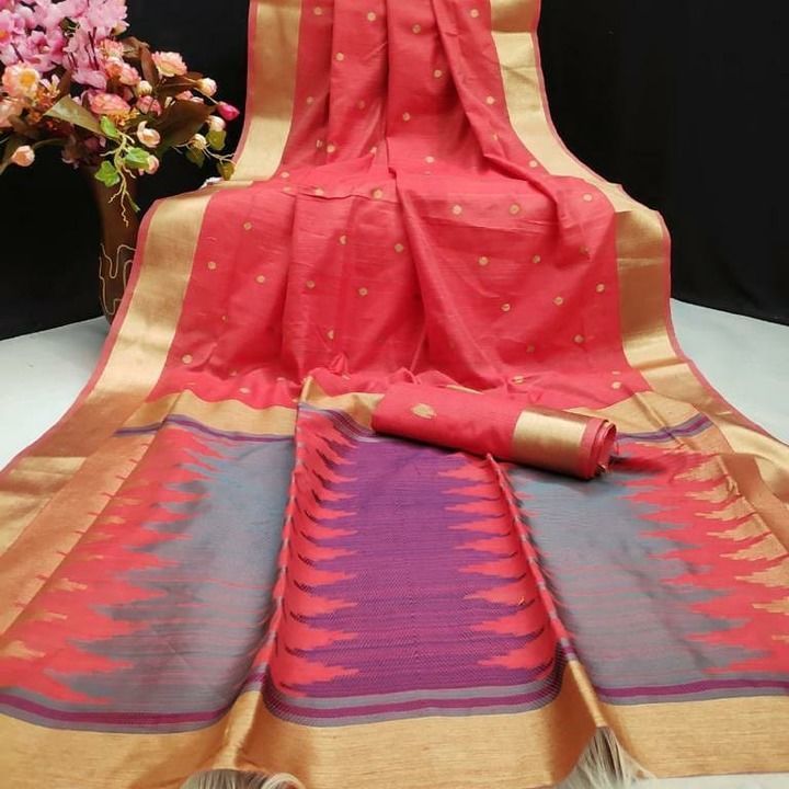 Post image 🌹Rutrang🌹
Pure banglori silk saree with ikkat woven pallu and zari woven border and butti with blouse piece with butti weaves all over 
*With 3 different colors available*

*Rate - 1350/- only*

Premium quality assured
Ready stock available