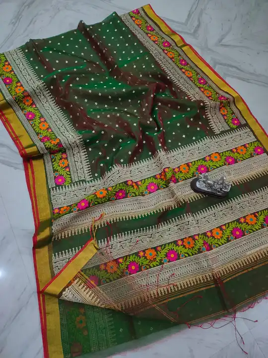 Maslin sarees uploaded by business on 3/6/2023