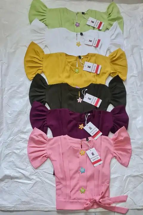 Girls tops uploaded by Sai creations on 3/7/2023