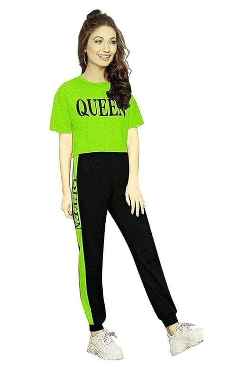 Product image of Women's tracksuit , price: Rs. 499, ID: women-s-tracksuit-11dab0cd