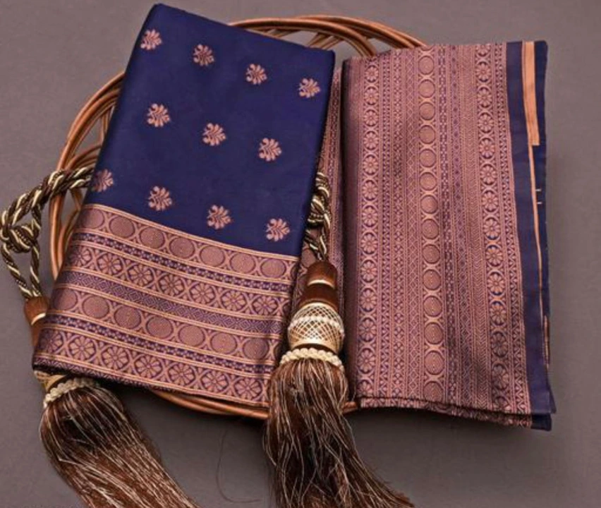 Rich pallu zari work design saree uploaded by DHANANJAY CREATIONS on 3/7/2023