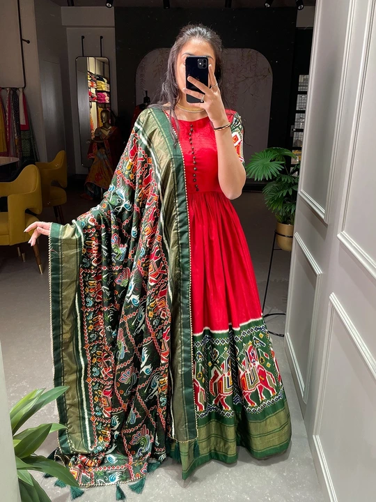 Gown  uploaded by Divya Fashion on 3/7/2023