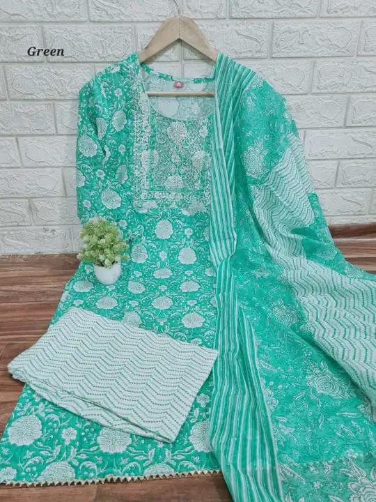 Cotton 3pcs set kurti uploaded by Fashionable ladies  on 3/8/2023