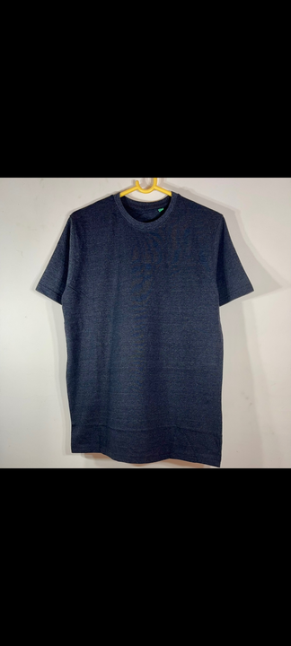 Plain Round Neck T-Shirt uploaded by One Open Store on 3/9/2023