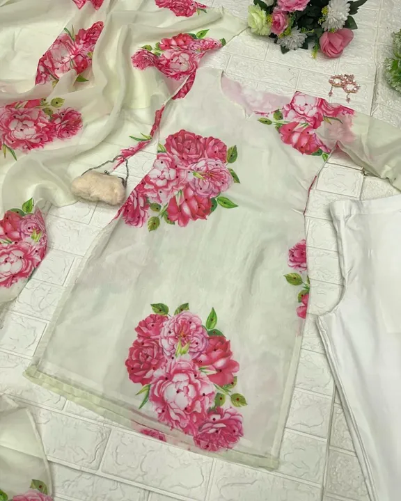 Printed design fabric  uploaded by Shreeji fashion on 3/9/2023