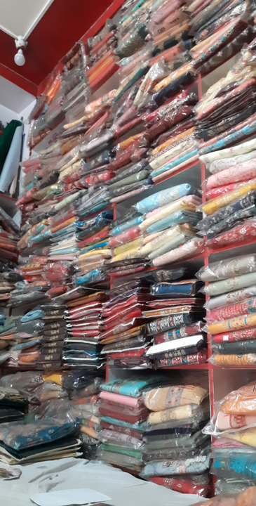 Shop Store Images of Poonam cloth house