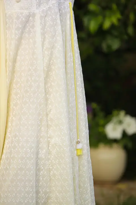 Yellow Cotton Chikankari Ombre Anarkali Ethnic Dress With Tie & Dye Chiffon Dupatta

 uploaded by ViDeH on 3/10/2023