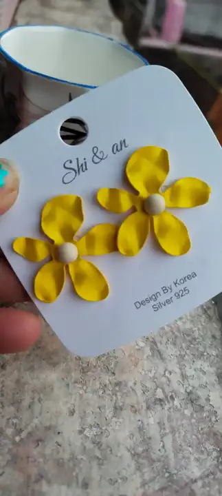 Post image Hey! Checkout my new product called
Yellow flowers earrings.