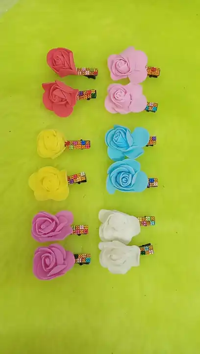 Flower design hairclips  uploaded by Sk Hair Accessories on 5/29/2024
