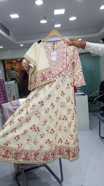 Product uploaded by Ananya fashion on 3/10/2023