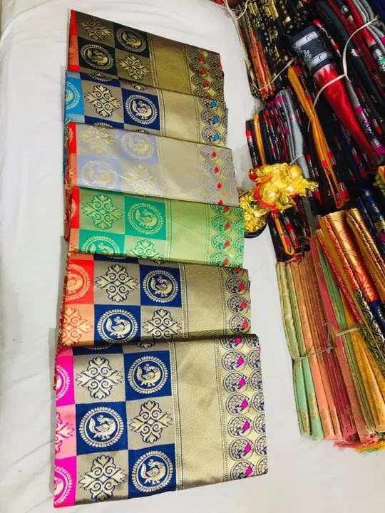 Banarsi Silk Saree uploaded by PURVANCHAL COLLECTION PRIVATE LIMITED on 3/10/2023