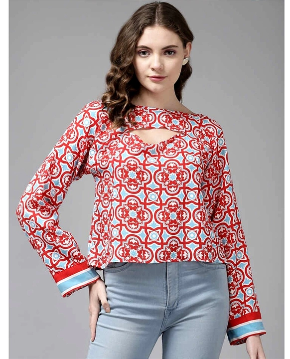 Gorgeous printed crop top uploaded by business on 3/10/2023
