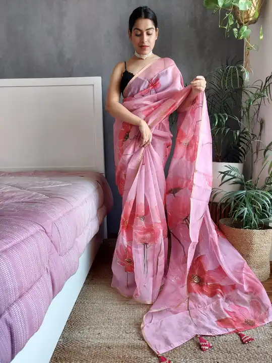 Vedant saree uploaded by Divya Fashion on 3/11/2023