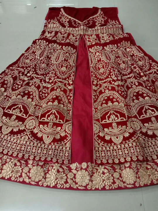 KB SERIES PRESENT BRIDAL ANARKALI 
Heavy Duppata 
BOUTIQUE COLLECTION
 MAKE YOU IN ROYAL
KB series s uploaded by Aanvi fab on 3/11/2023