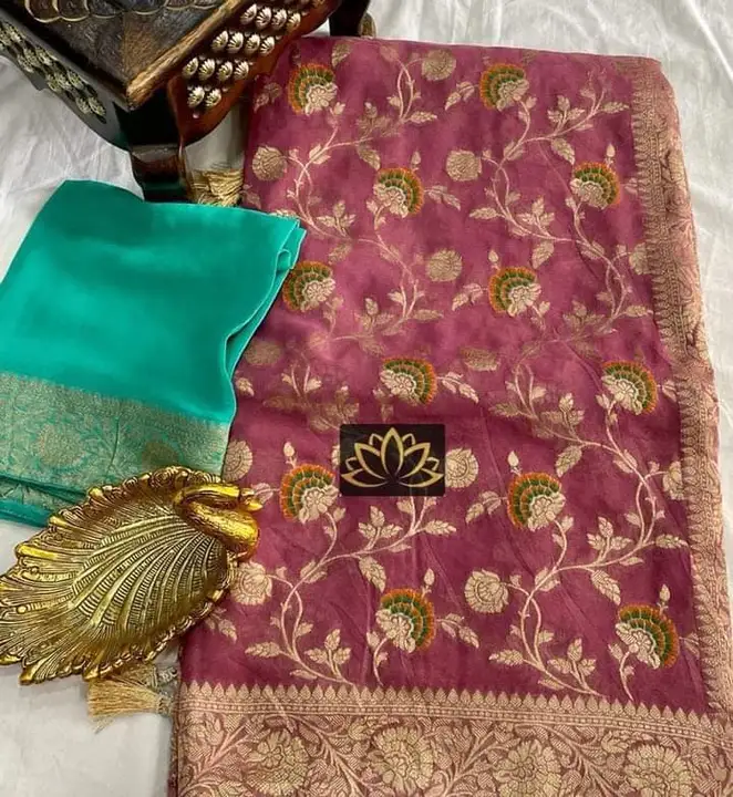 Banarasi soft  Georgette silk dyeable contrast dye floral desgn bridal saree rich pallu running blouse jacquard woven design  uploaded by G.N.S. on 3/11/2023