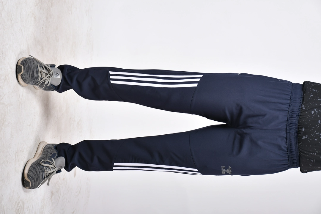 Ns lycra trackpants uploaded by Olimpia on 3/11/2023