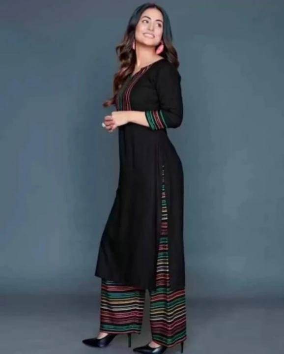 Hina Khan 2 uploaded by Manisukmi Fashion  on 3/11/2023