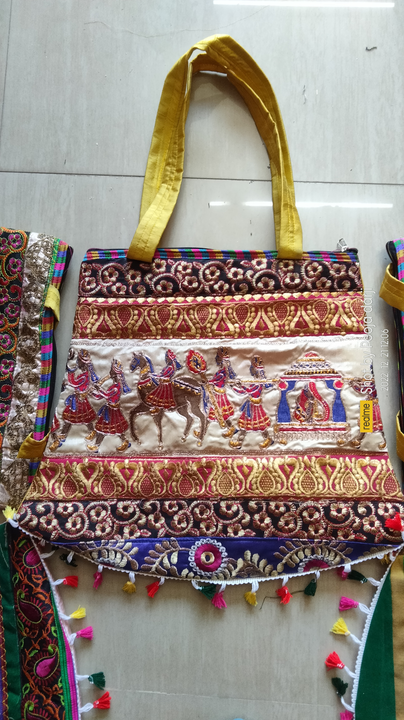 Traditional bag  uploaded by Keshav all type jobwork stitching  on 5/29/2024