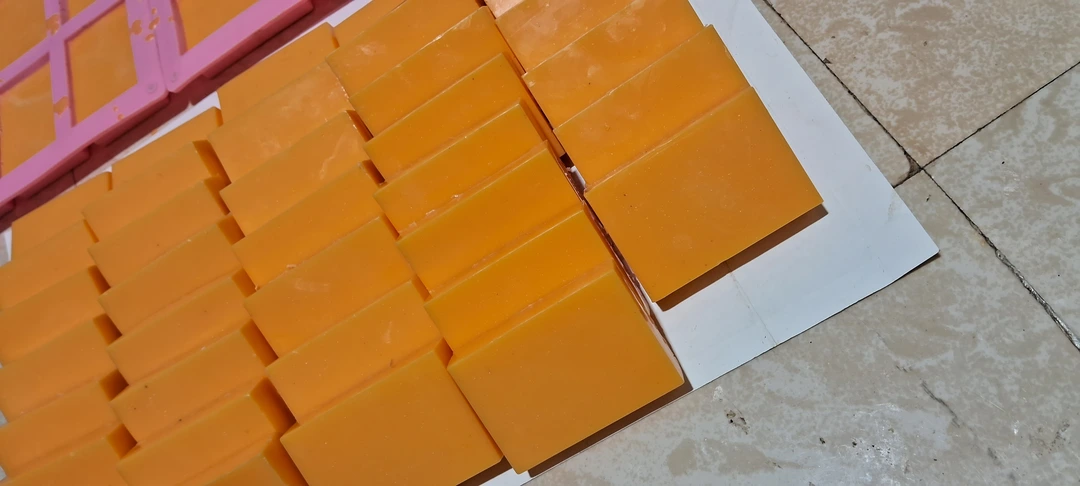 Papaya skin beauty soap uploaded by Whitebeauty skin care on 3/11/2023