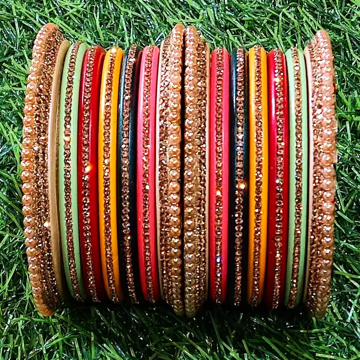 Lakh bangle  uploaded by business on 3/12/2023