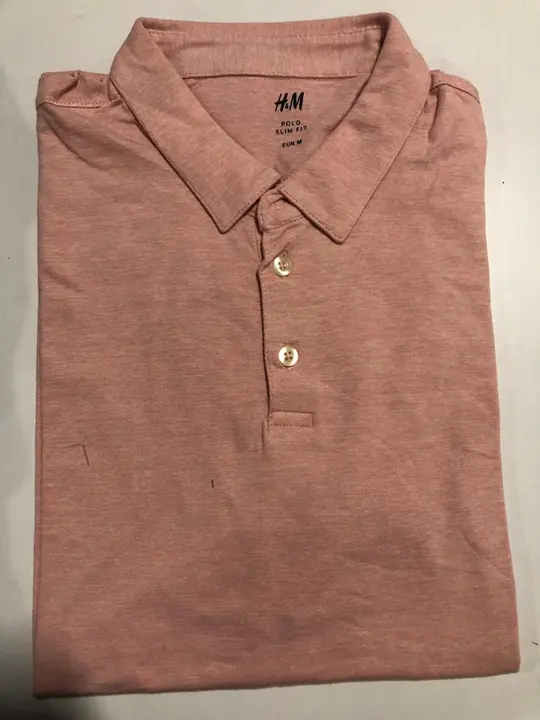 H&M T SHIRT STOCK

COLLOR 2000
FULL SLEEVE 2000
ROUND NECK AND V NECK 4500 APPROX
 uploaded by M A Fashion on 3/12/2023