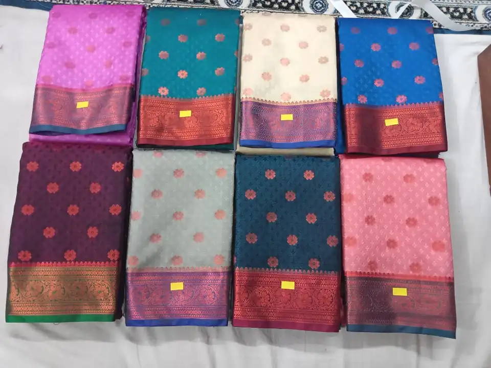 Satin Silk Saree
Length - 6+ meter
Colour - 8
Set - 8
Price - 580/- uploaded by Salik Garments on 3/13/2023